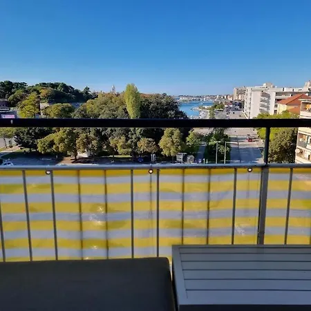 Sea View Balcony And Parking * Задар